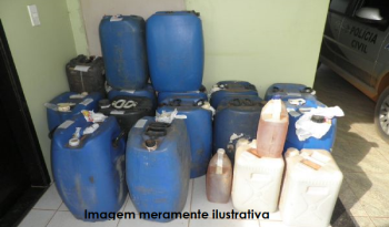 650 LITROS DE ÓLEO DIESEL, EM GALÕES DE 20 (VINTE) E 50 (CINQUENTA) LITROS, SENDO O TOTAL DE 25 GALÕES
